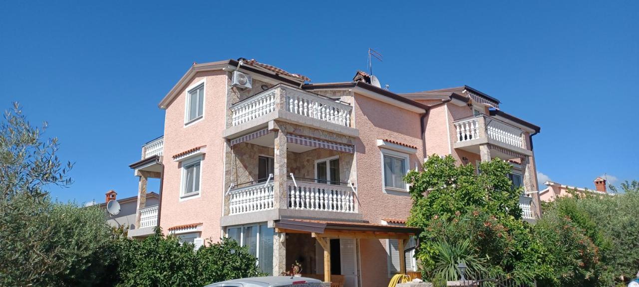 Apartments Vesna Nova Vas  ภายนอก รูปภาพ