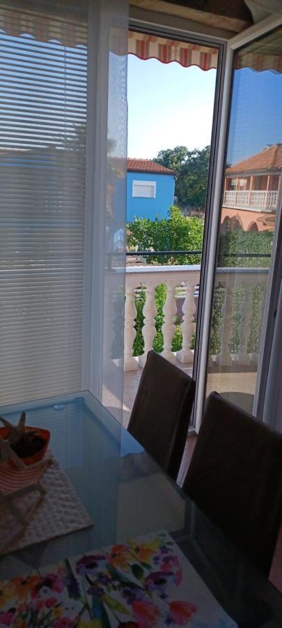 Apartments Vesna Nova Vas  ภายนอก รูปภาพ
