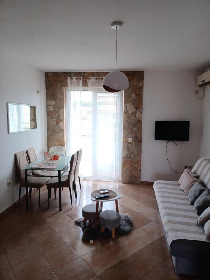 Apartments Vesna Nova Vas  ภายนอก รูปภาพ